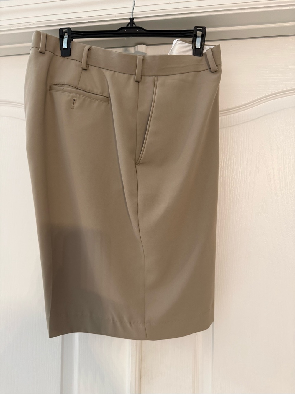 Alan Flusser Tailored Tan Flat-Front Dress Shorts